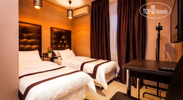 Hotel photo Leo 3*