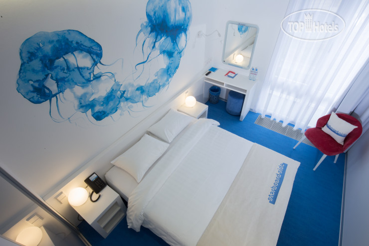 Hotelier's photos Starboard Side Hotel 3*