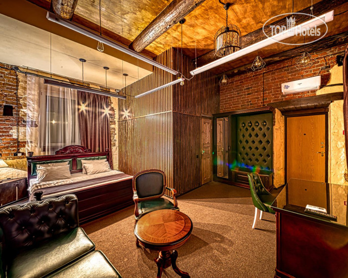 New photos from tourists Revival Hotel