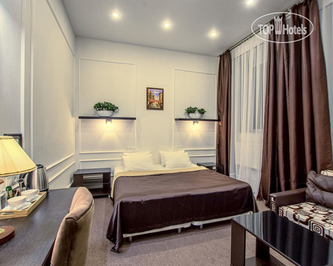 Фотографии отеля  Revival Hotel 