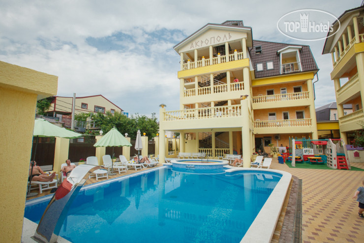 New photos from tourists Акрополь 3*