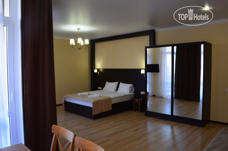 New photos from tourists Alpen House