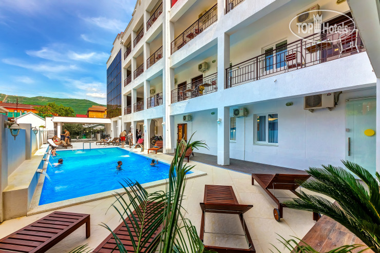 Hotel photo Азария 