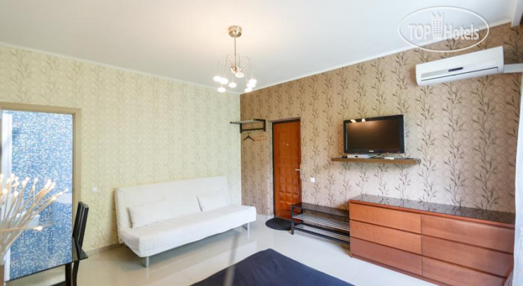New photos from tourists Amosovs House