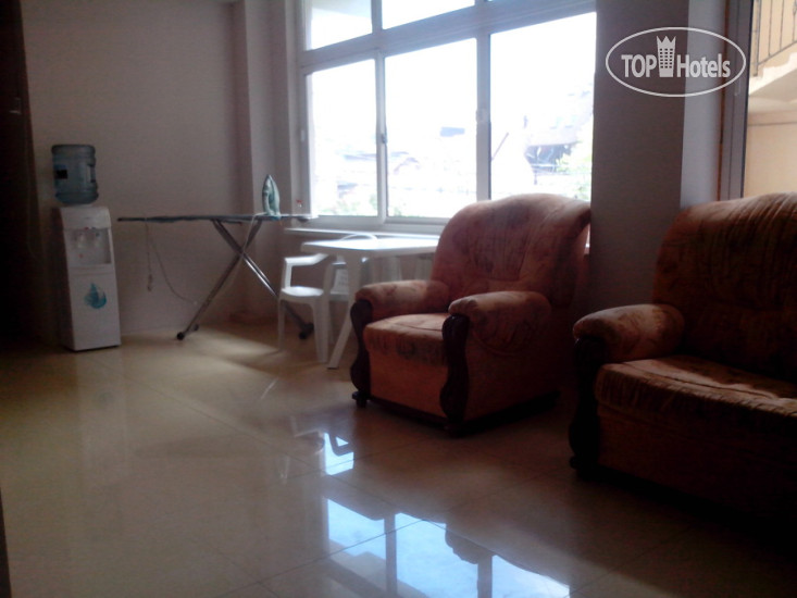 New photos from tourists Esse House