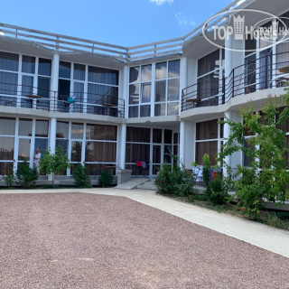 Фото Leo Grand Krim