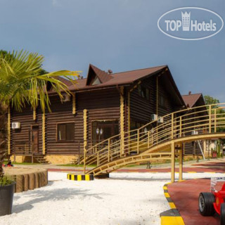 Photos Загородный клуб Ягода Малина