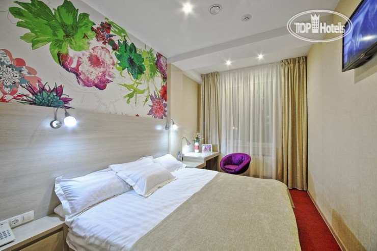 New photos from tourists Atlas Hotel
