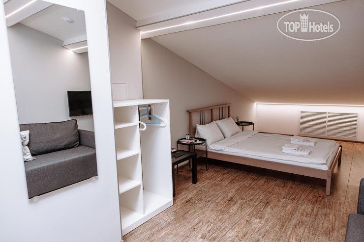 Hotel photo Hotel 13 