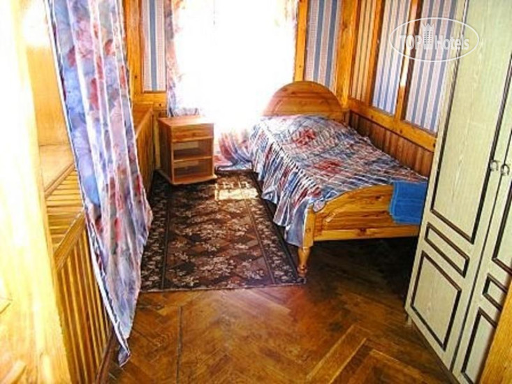 New photos from tourists Чайкин Берег