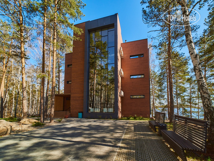Hotel photo Скандинавский парк-отель ELOVOE 4*