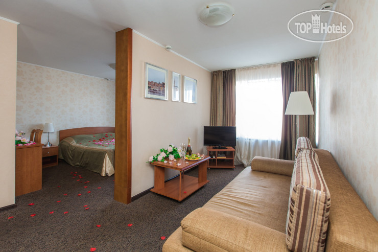 Новые добавленные фото туристов Челябинск 3*