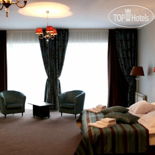 Photos Граф Толстой