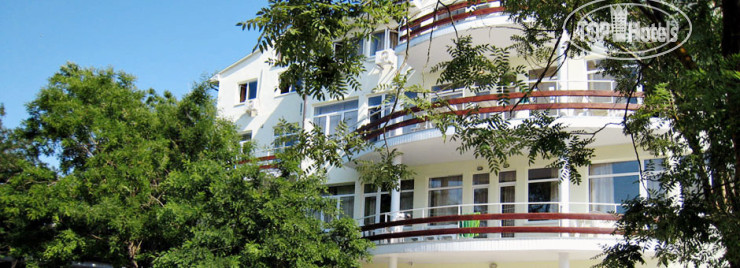 Hotelier's photos Причал Приморский