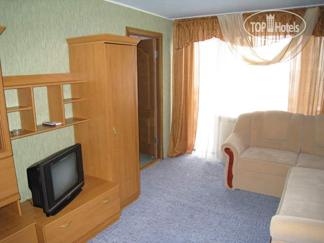 New photos from tourists Hotel Ukraine-1 3*