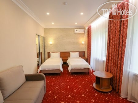 Hotel photo Royal Park 4*
