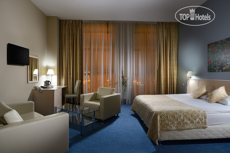 Новые добавленные фото туристов Триумф Отель 4*