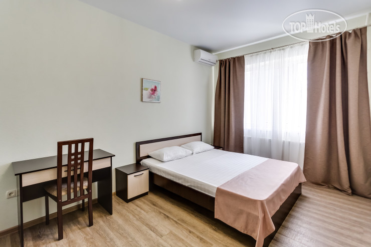 Hotel photo Green Holl 3*