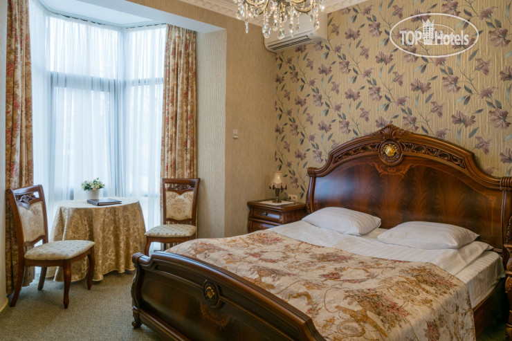 New photos from tourists Шери Холл 4*