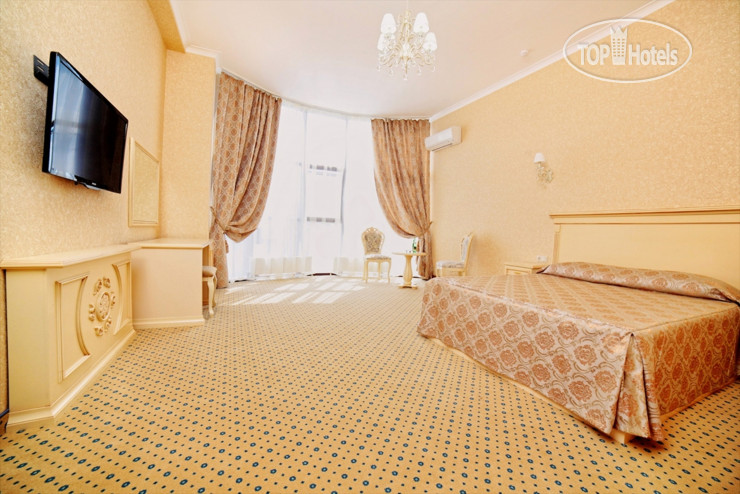 New photos from tourists Resident Hotel 4*