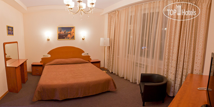 Photos Business Hotel (Бизнес Отель)