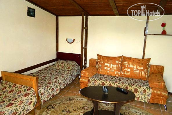 New photos from tourists Атика