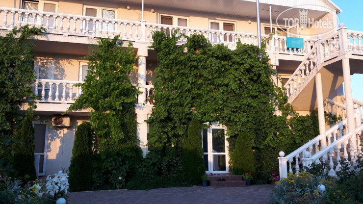 Hotel photo Манака 