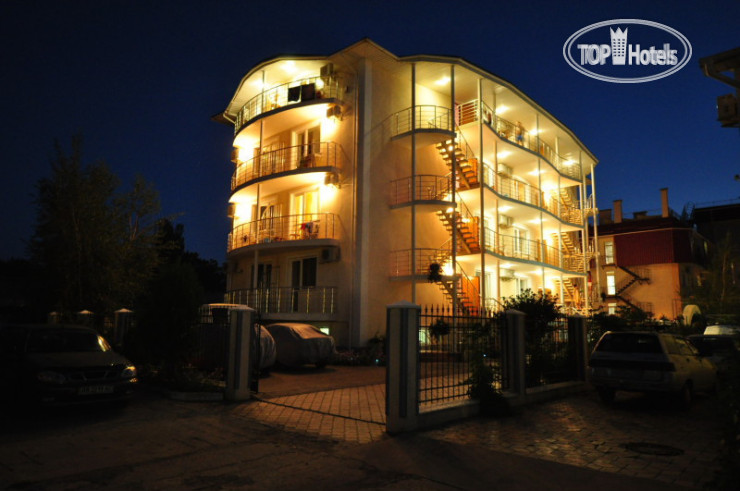 Hotelier's photos Коттедж Бригантина