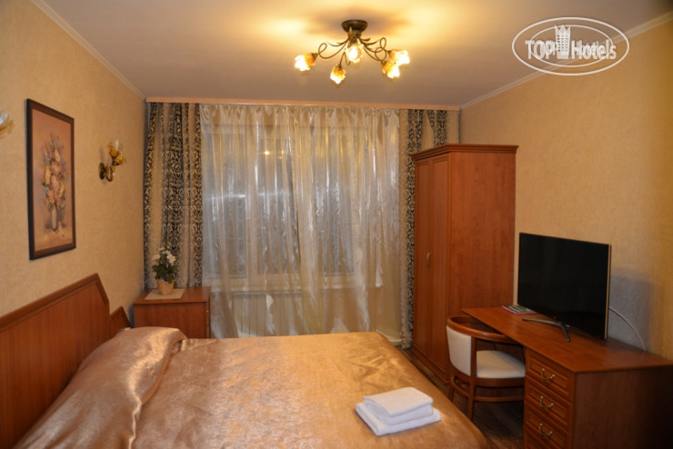 New photos from tourists Теремки