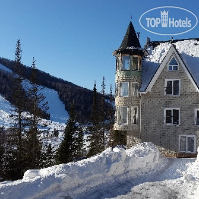 New photos from tourists Замок Эдельвейс