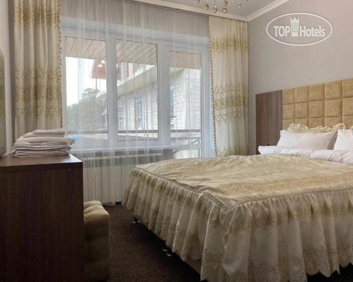 Hotelier's photos Шатун