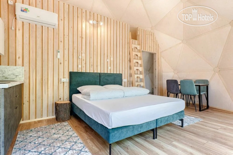 Hotel photo Хвоя 3*