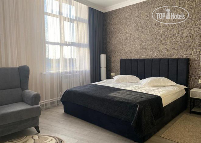 Hotel photo Grand Story 4*