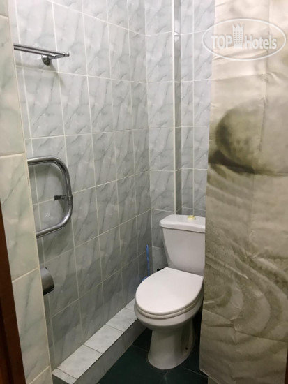 Новые добавленные фото туристов София 2*