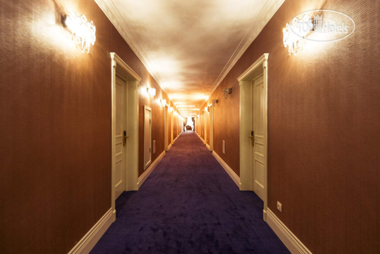 New photos from tourists Royal Hotel