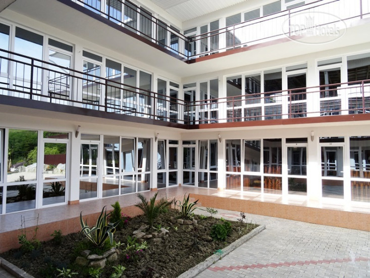 Hotel photo Люди 