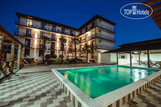 Hotelier's photos Seven