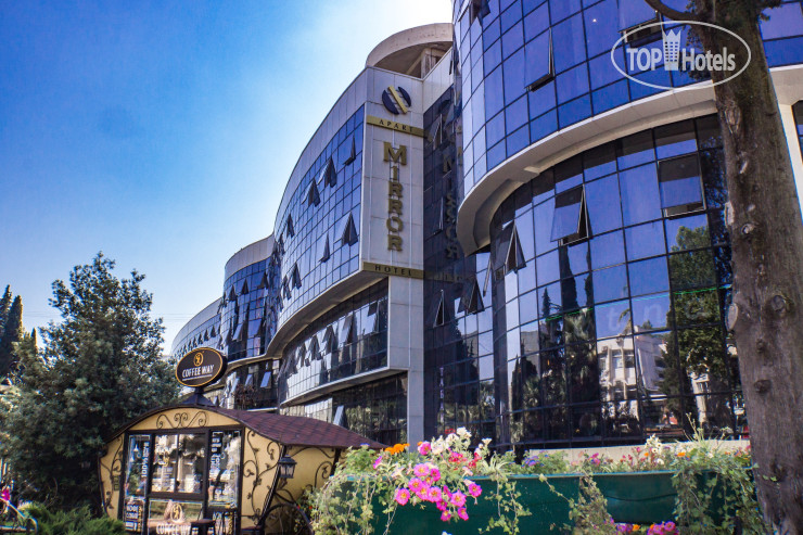 Hotelier's photos Mirror Residence 4*