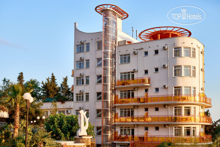 Hotel photo Диса 