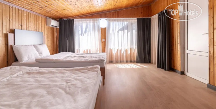 Hotel photo Максим Парк-Лоо 2*