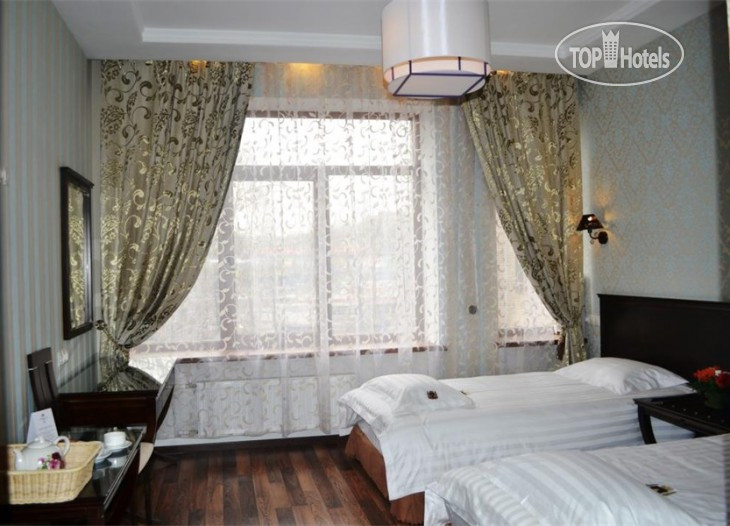 Photos Happy Inn на Софийской