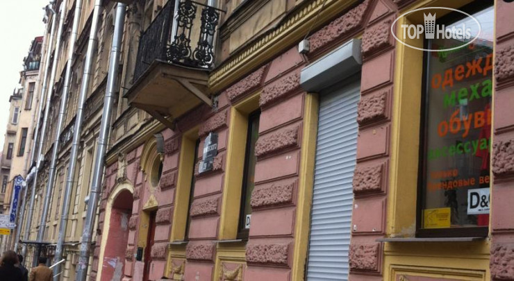 Hotelier's photos Петроград на Жуковского 39 (закрыт)