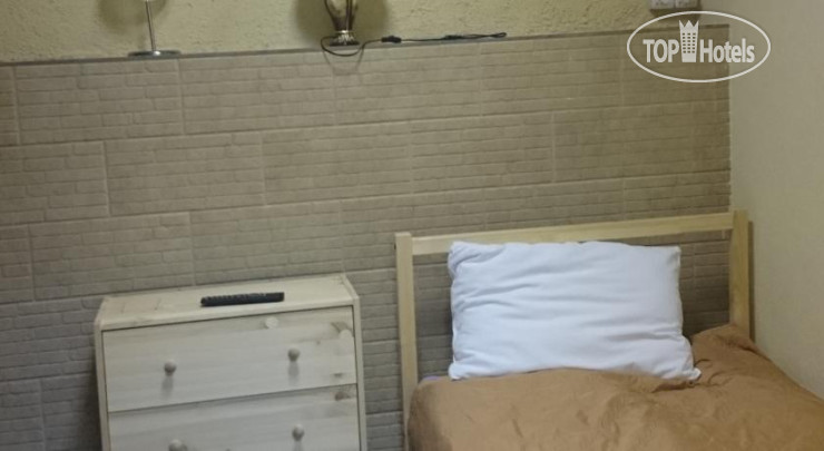 New photos from tourists Trio Hotel