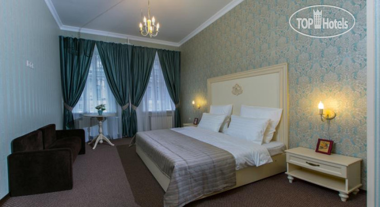 Hotelier's photos Rich 3*