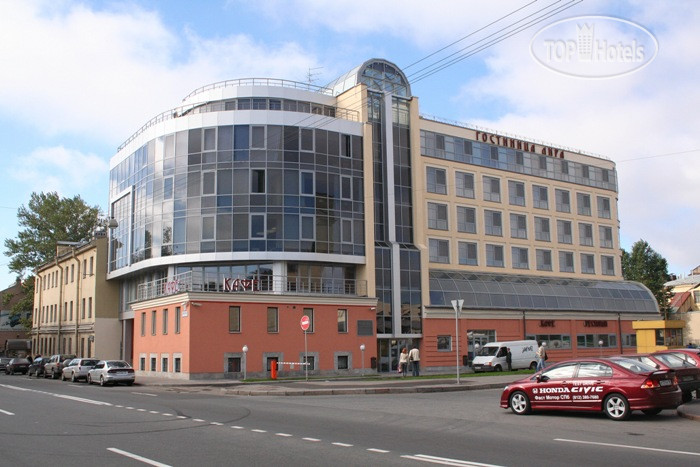 Hotel photo Lyra 3*