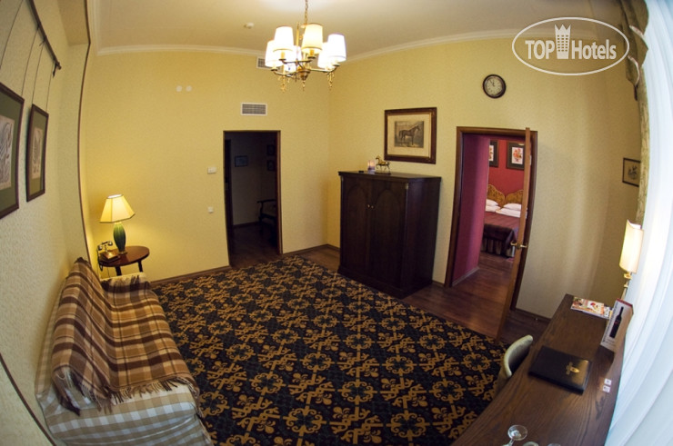 New photos from tourists Lancaster Court 4*