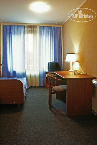 New photos from tourists Mir (closed) 3*