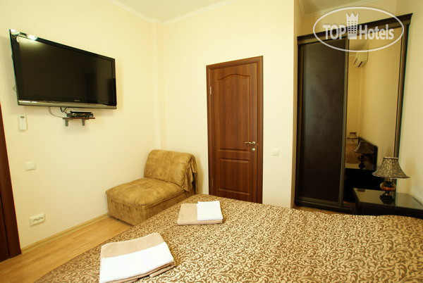 New photos from tourists Lion Hotel