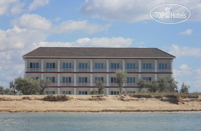 Hotelier's photos Royal Beach Club 4*