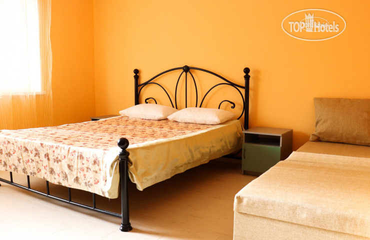 New photos from tourists Guest-house Valeria (closed)